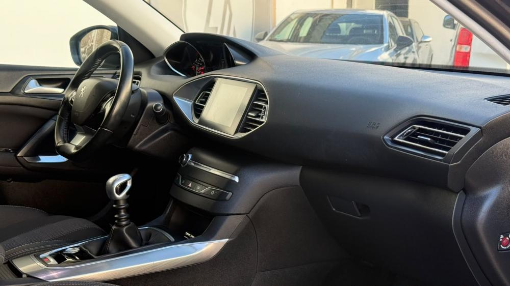 peugeot-308-2019-gasolina-1199cc