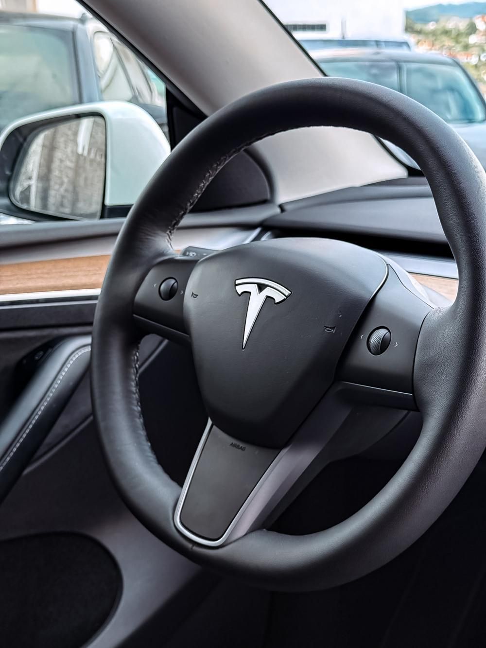 tesla-model-y-2022-eletrico-0cc