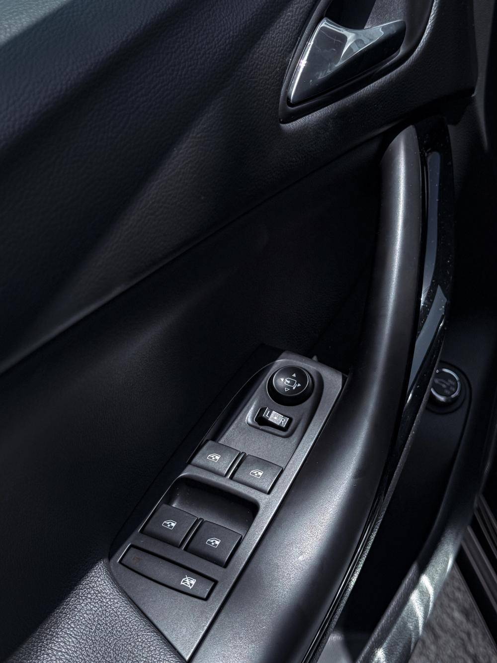 opel-astra-sport-tourer-2019-diesel-1598cc