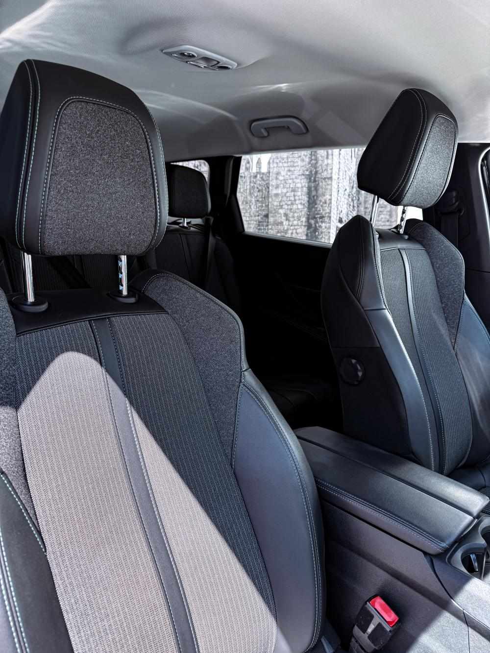 peugeot-5008-2022-diesel-1499cc