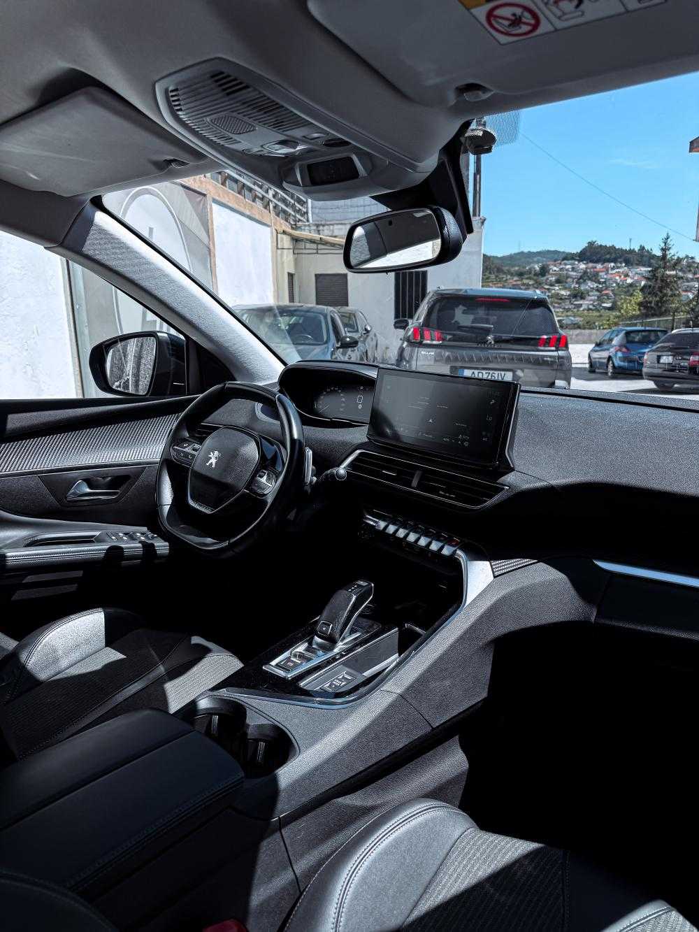 peugeot-5008-2022-diesel-1499cc