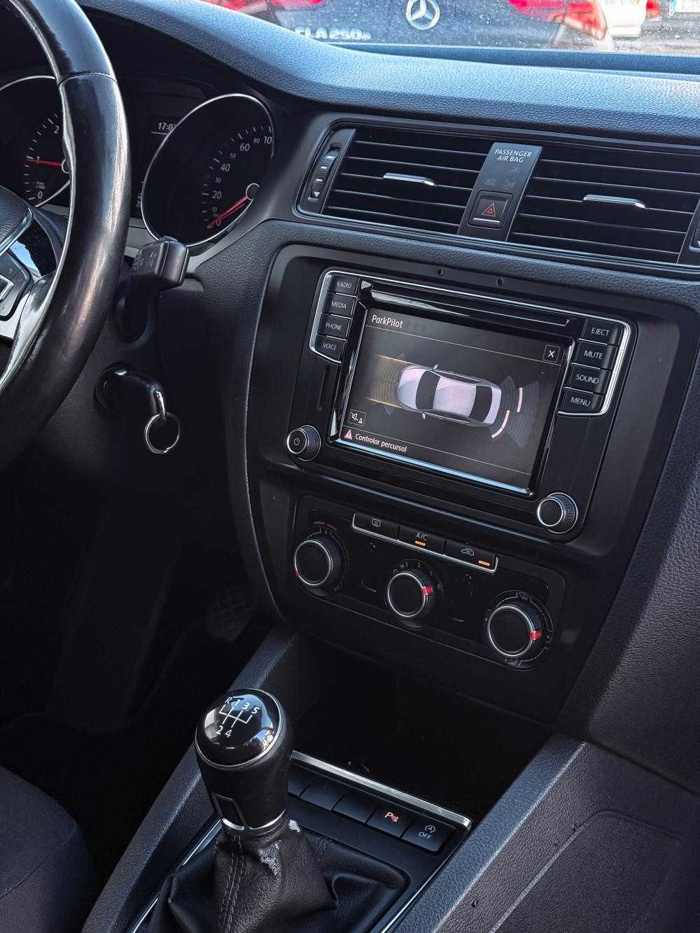 volkswagen-jetta-2016-diesel-1968cc