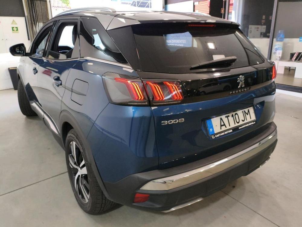 peugeot-3008-2022-hibrido-a-gasolina-1598cc
