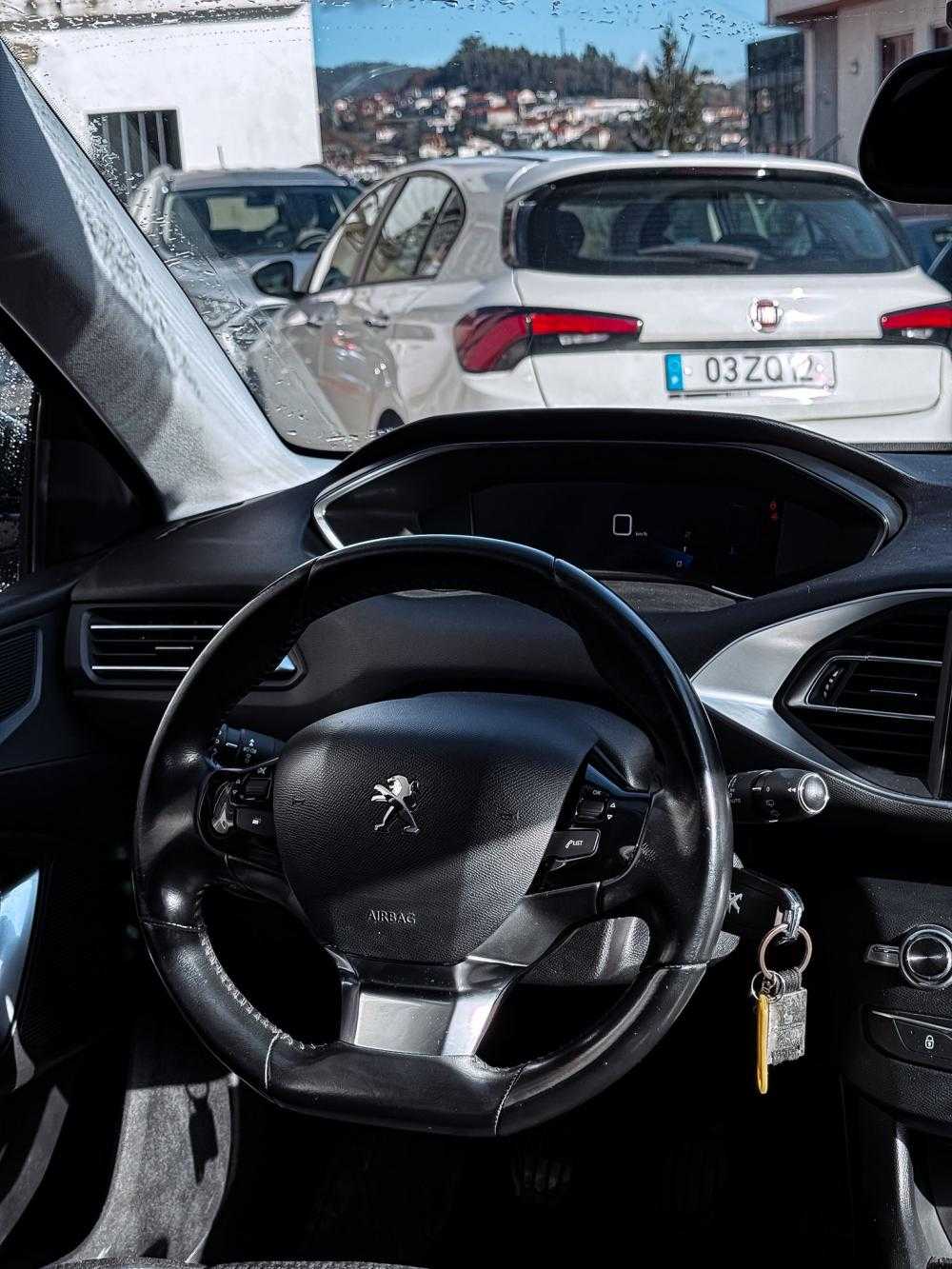 peugeot-308-2020-diesel-1499cc