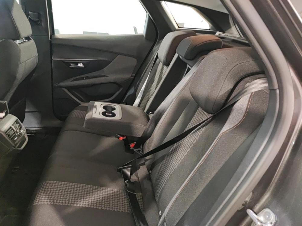 peugeot-3008-2021-diesel-1499cc