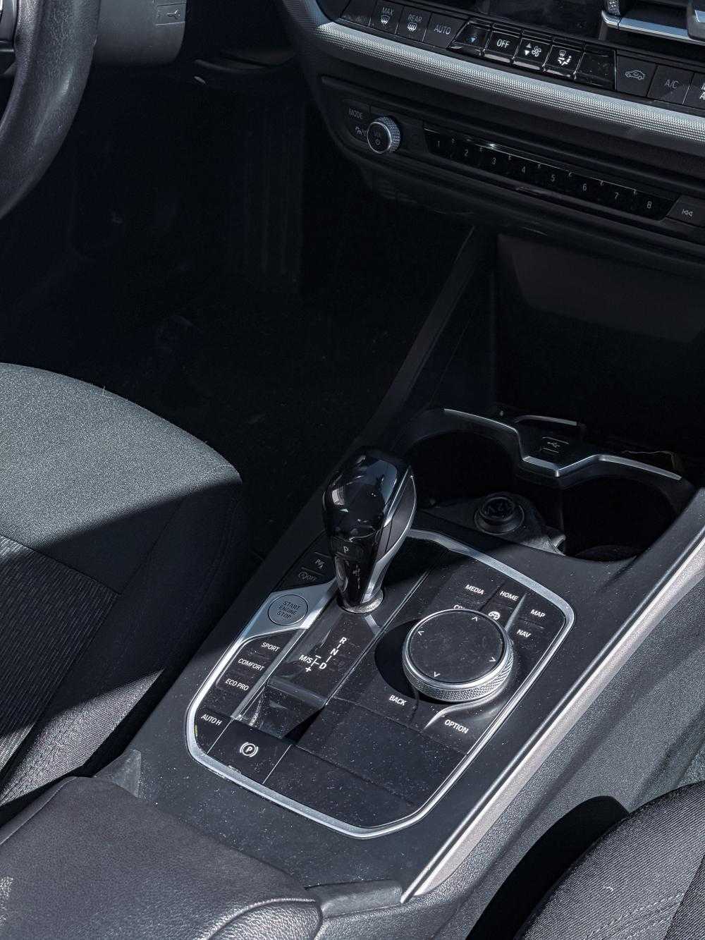 bmw-serie-2-2021-diesel-1496cc