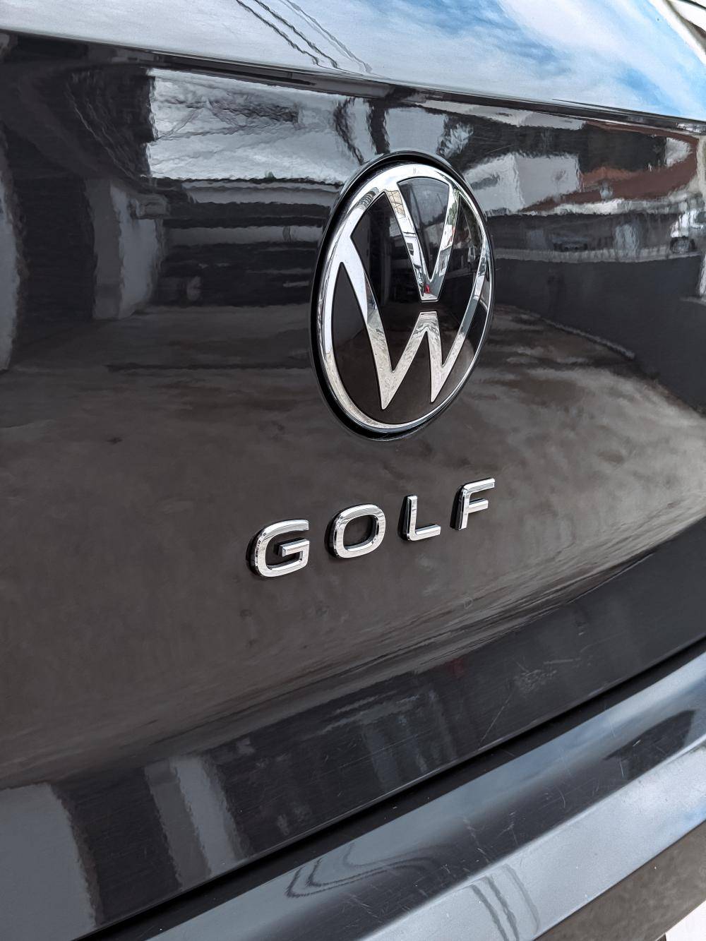 volkswagen-golf-2022-diesel-1968cc