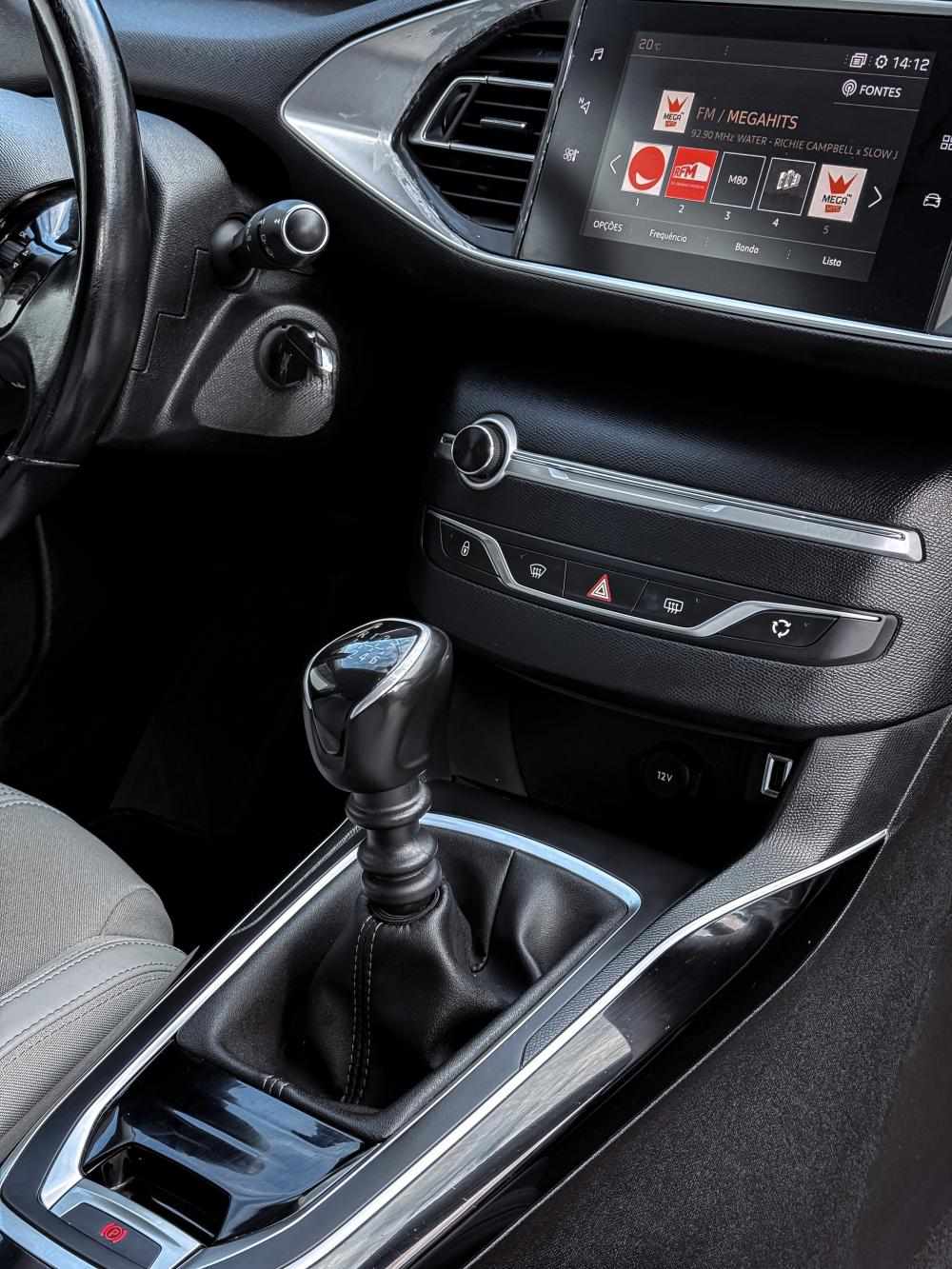 peugeot-308-sw-2020-diesel-1499cc