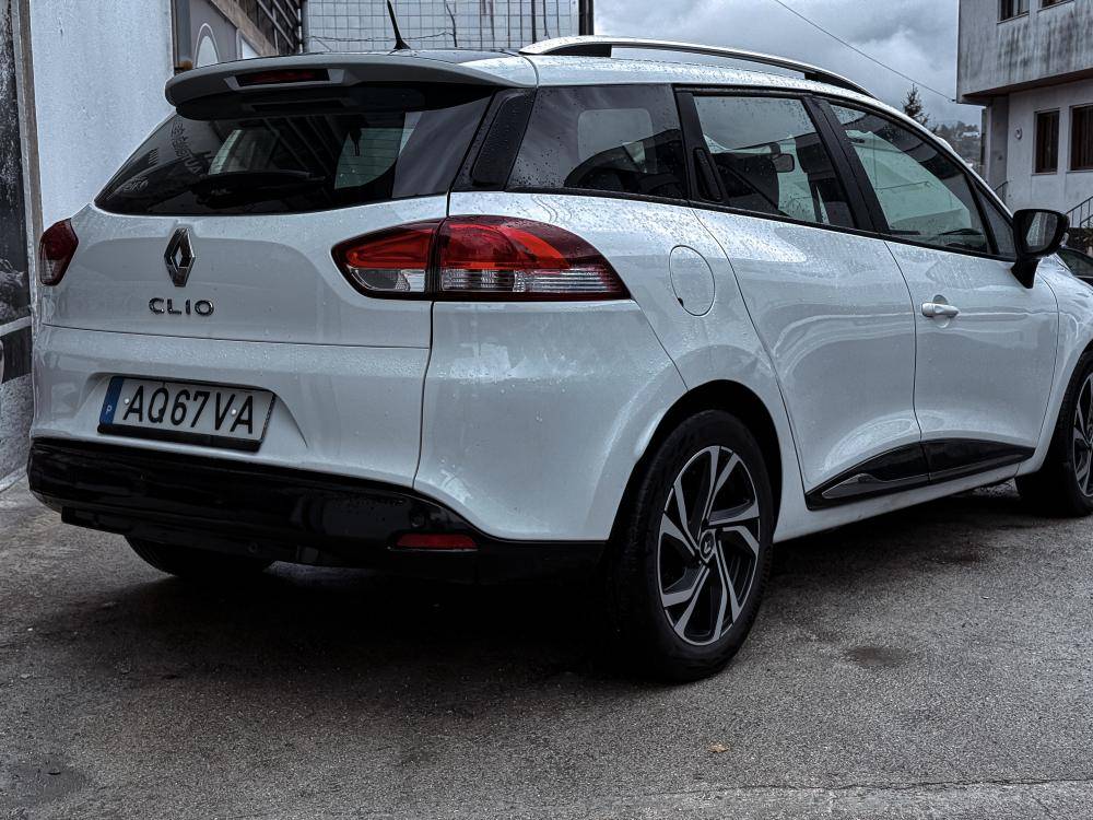 renault-clio-sport-tourer-2017-diesel-1461cc