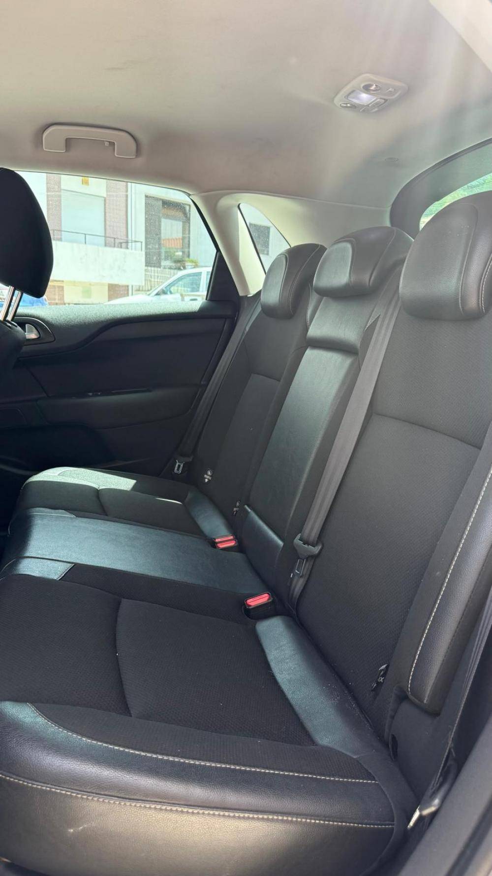 citroen-ds4-2018-diesel-1560cc