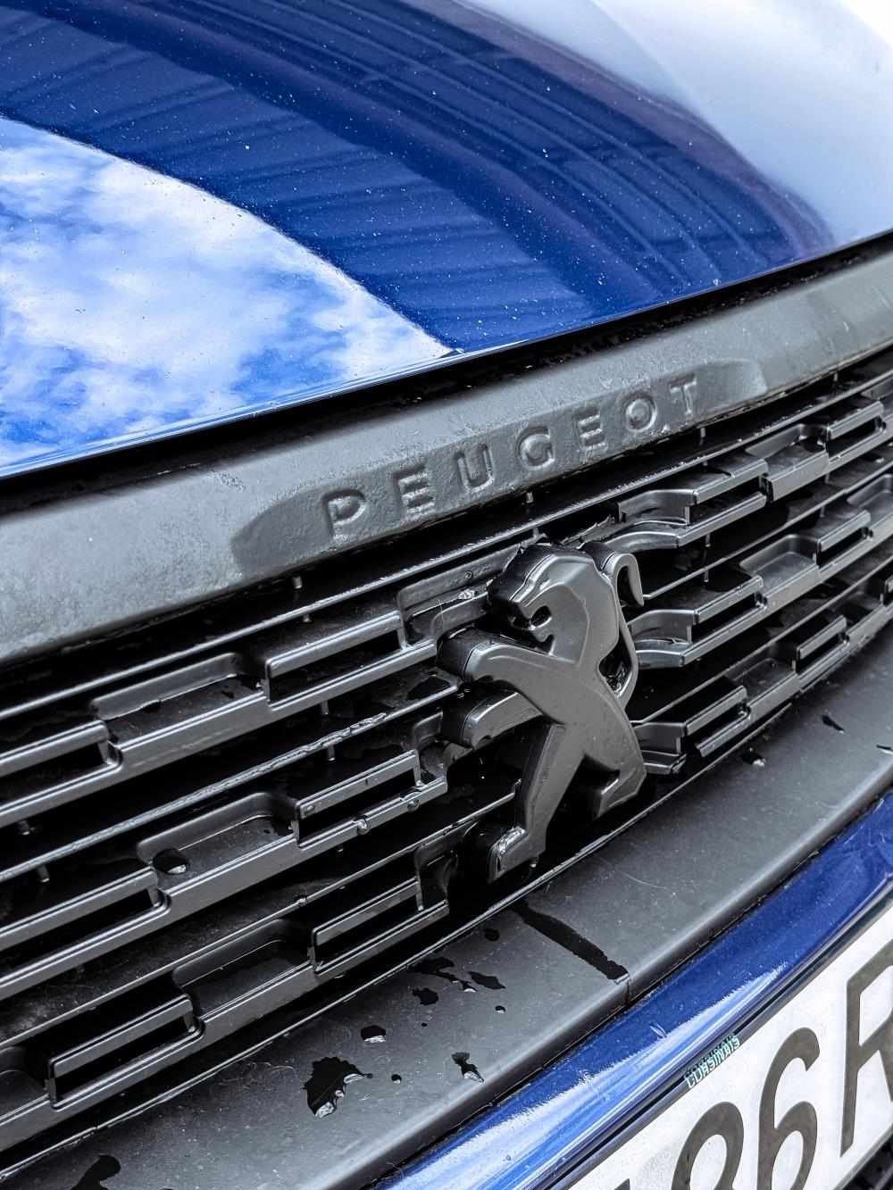 peugeot-308-sw-2019-diesel-1499cc