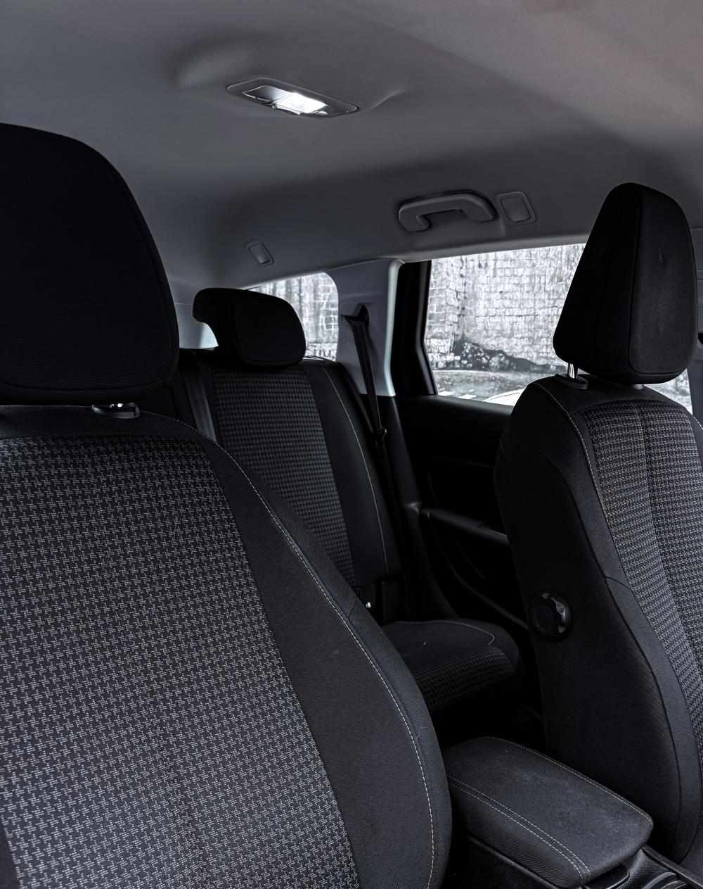 peugeot-308-sw-2019-diesel-1499cc