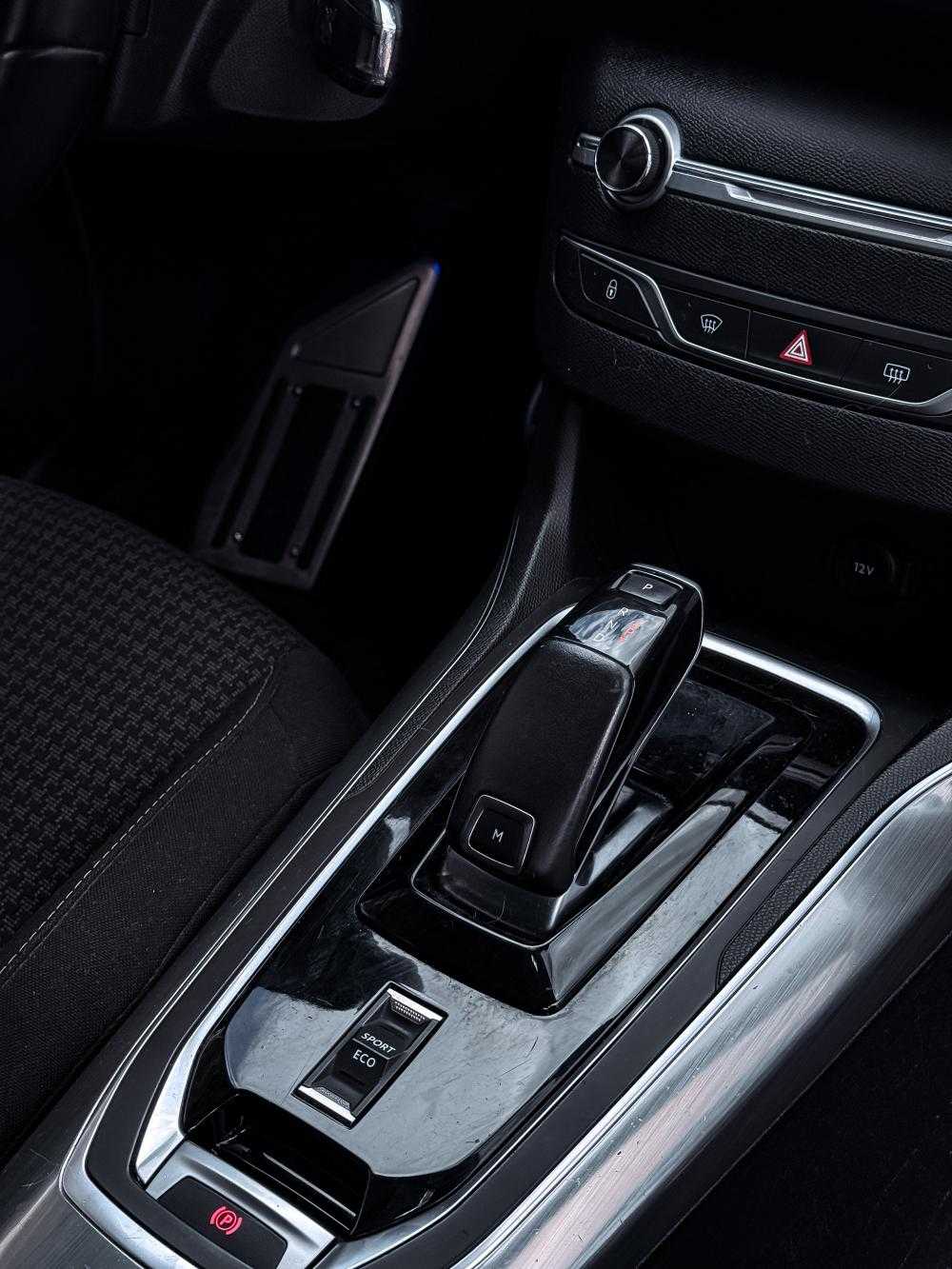 peugeot-308-sw-2019-diesel-1499cc