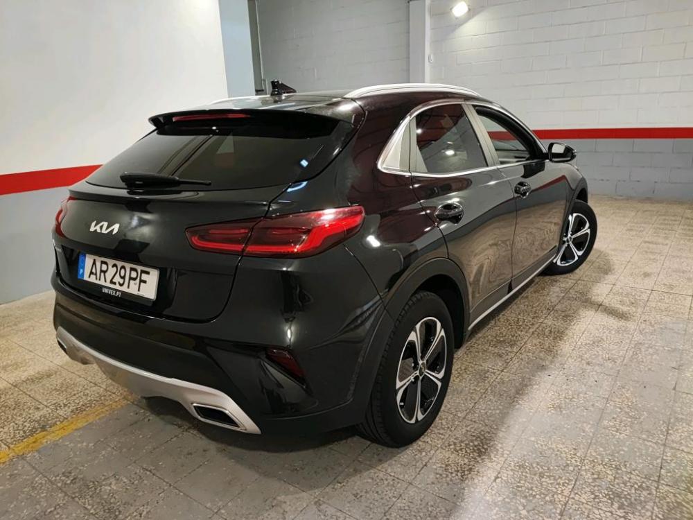 kia-xceed-2022-hibrido-a-gasolina-1580cc