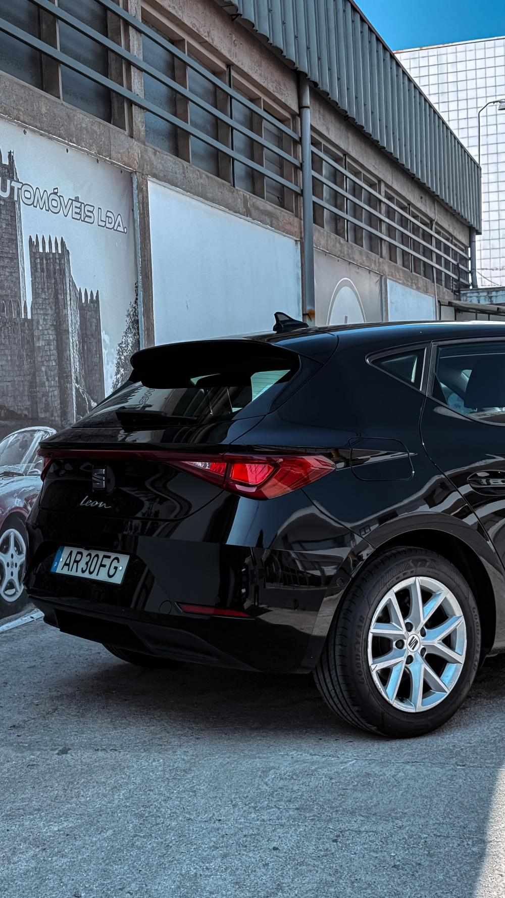 seat-leon-2022-diesel-1968cc