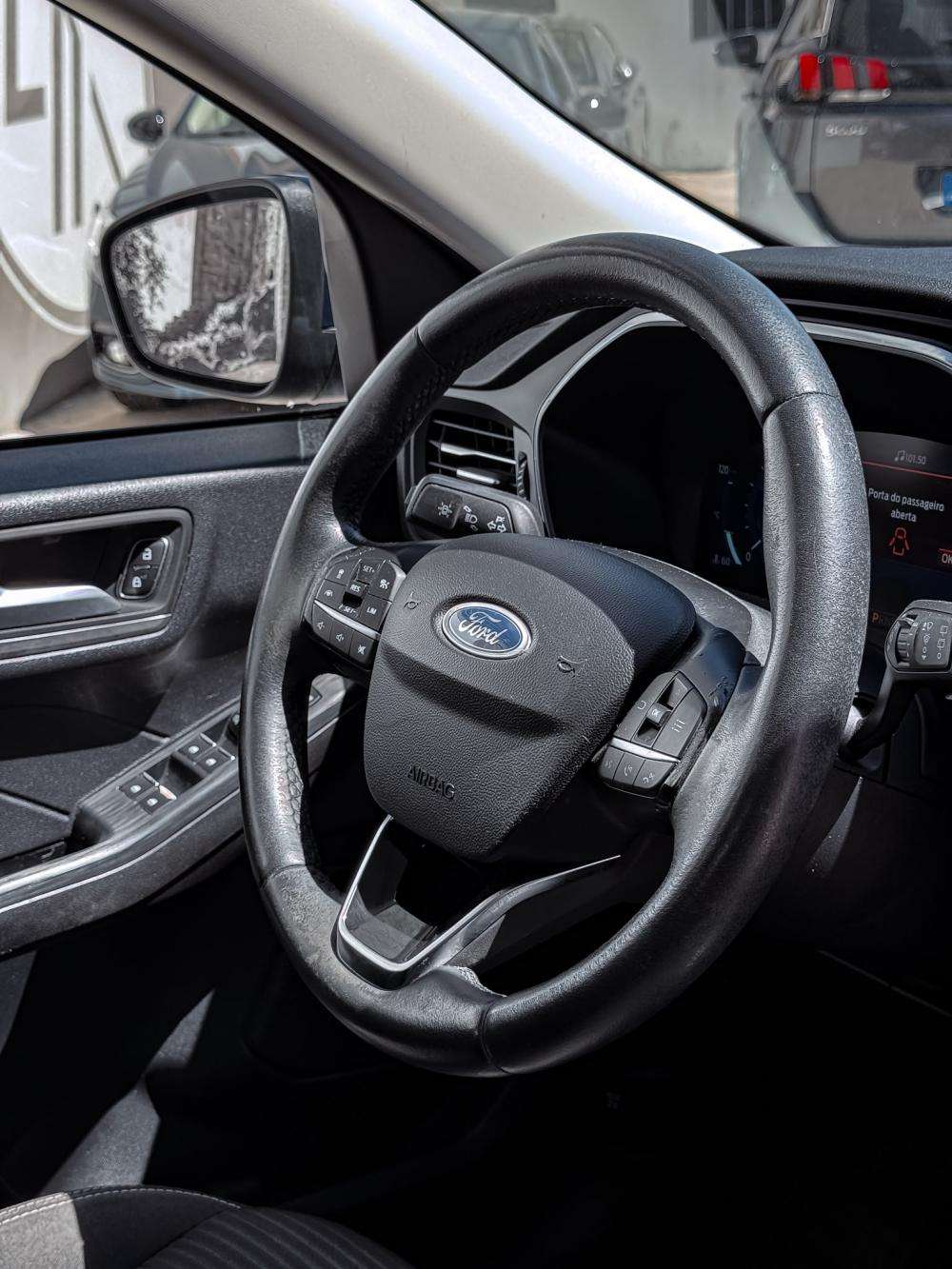 ford-kuga-2021-hibrido-a-gasolina-2488cc
