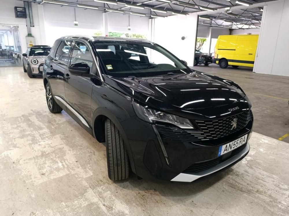 peugeot-5008-2022-diesel-1499cc