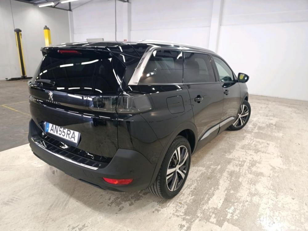 peugeot-5008-2022-diesel-1499cc