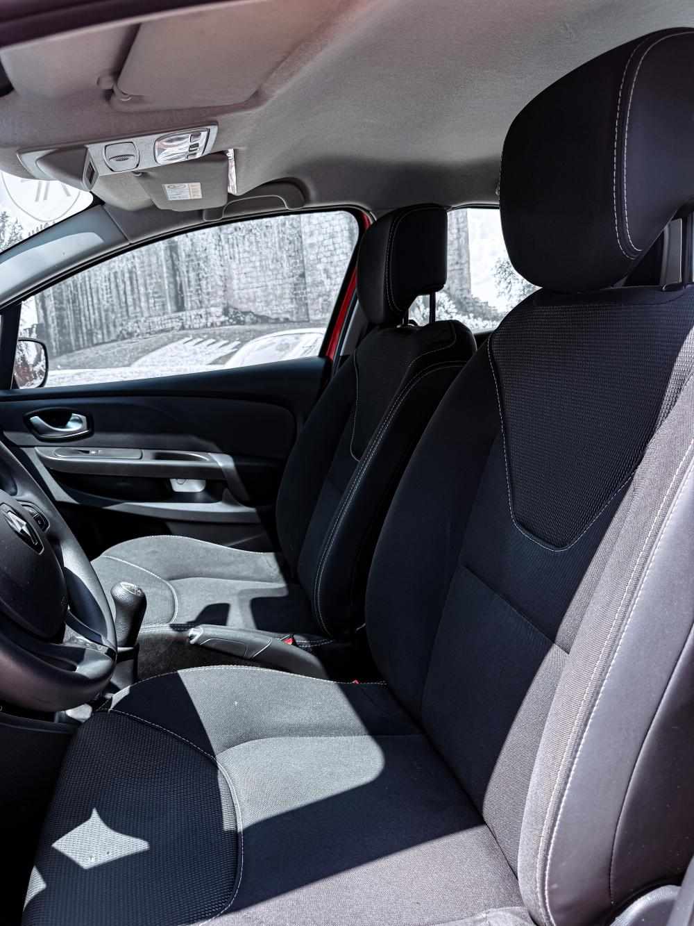 renault-clio-sport-tourer-2015-diesel-1461cc