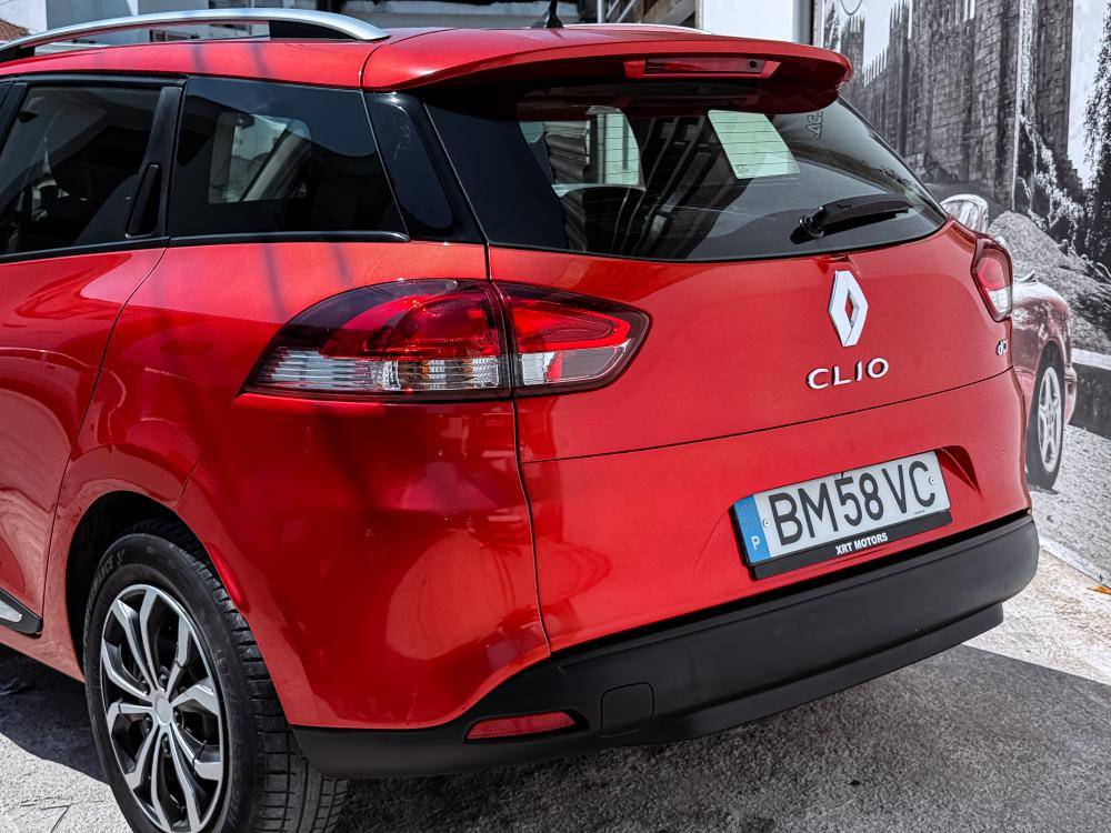 renault-clio-sport-tourer-2015-diesel-1461cc
