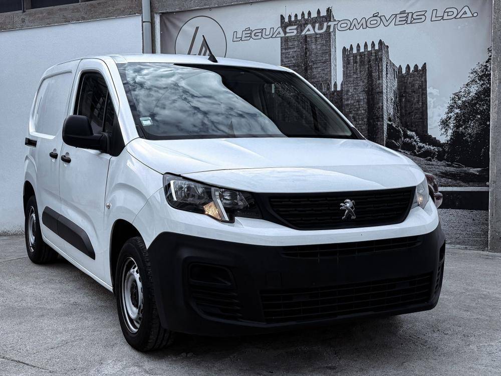 peugeot-partner-2022-diesel-1499cc