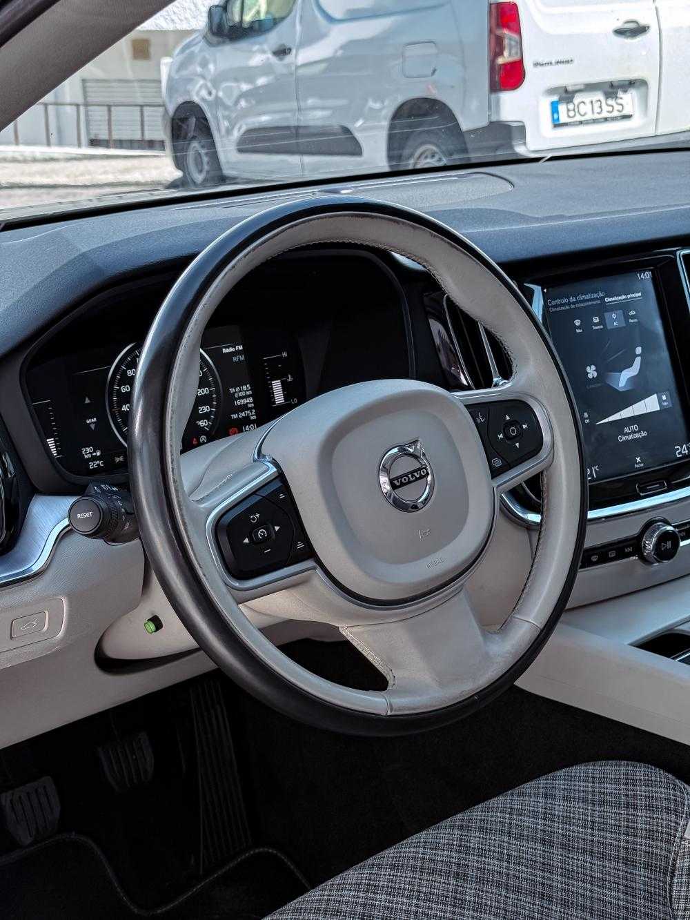 volvo-v60-2018-diesel-1969cc