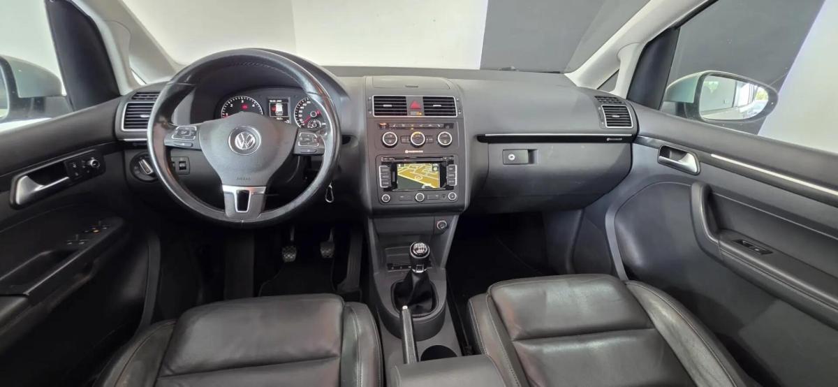 volkswagen-touran-2015-diesel-1598cc