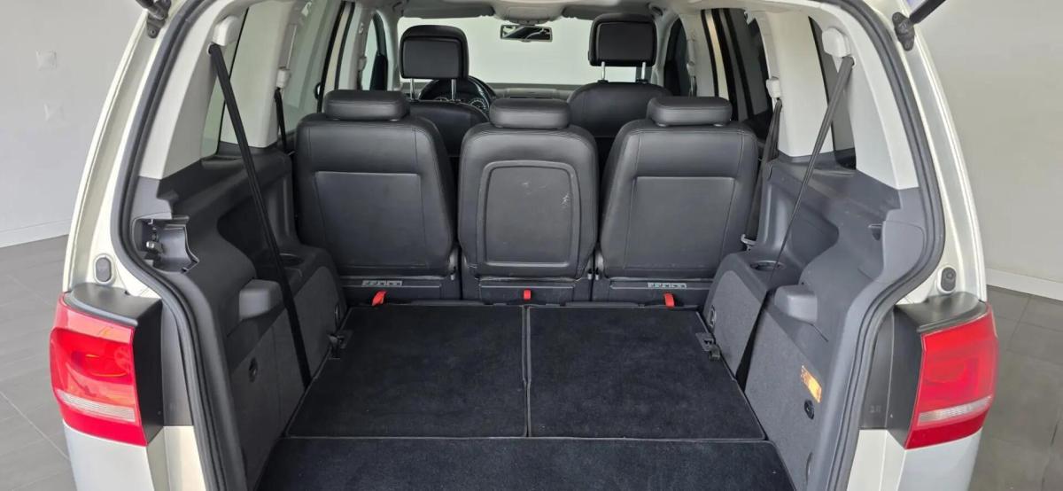 volkswagen-touran-2015-diesel-1598cc