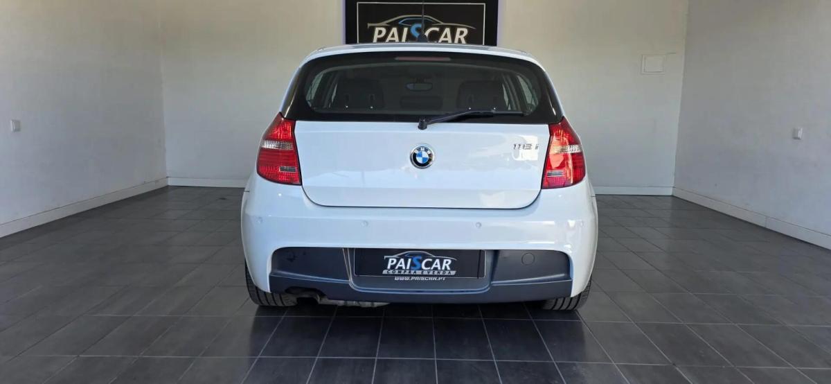 bmw-serie-1-2011-gasolina-1995cc