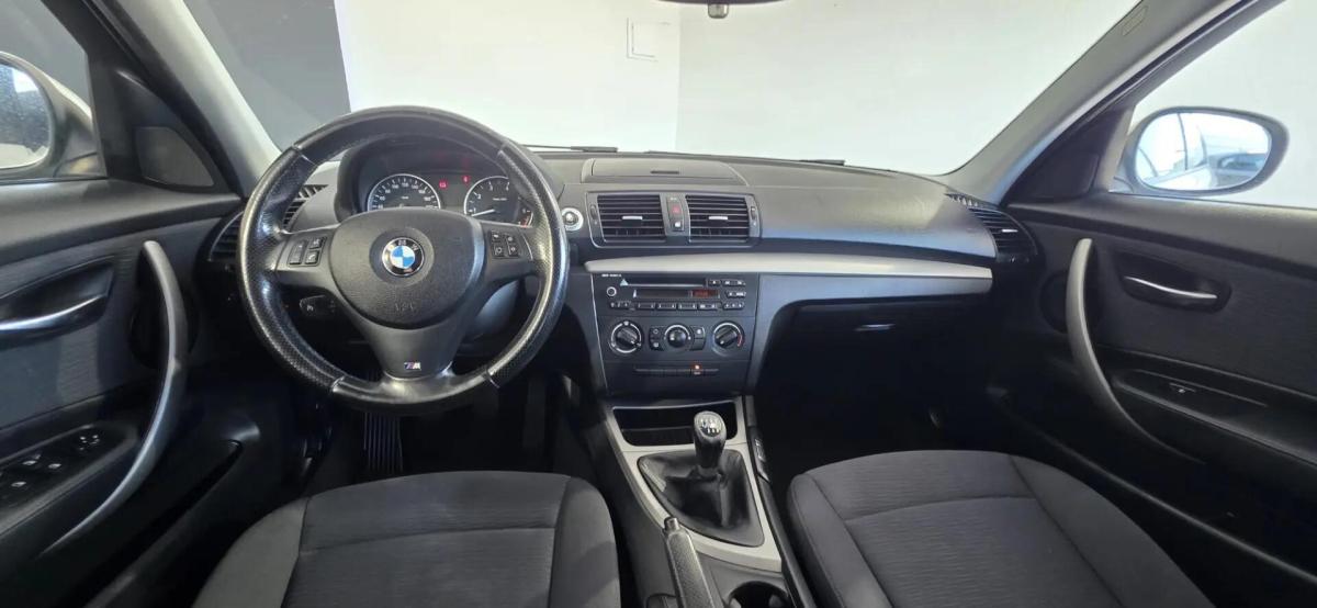 bmw-serie-1-2011-gasolina-1995cc