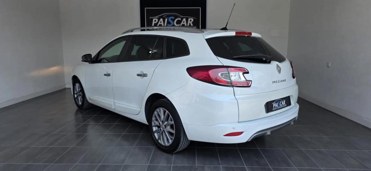 renault-megane-sport-tourer-2013-diesel-1461cc