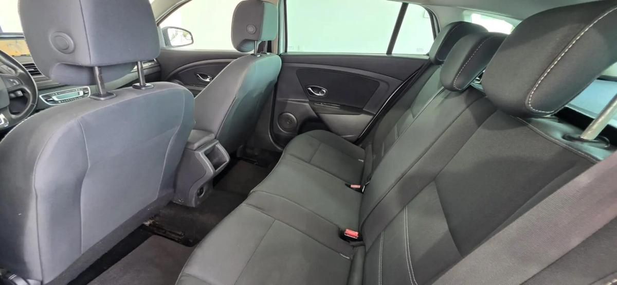 renault-megane-sport-tourer-2013-diesel-1461cc