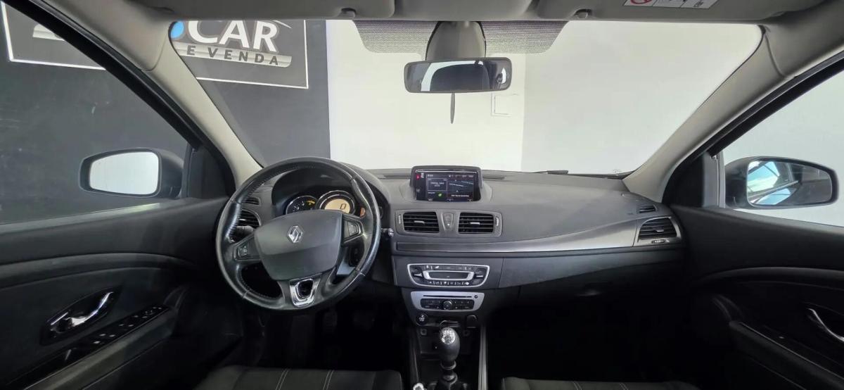 renault-megane-sport-tourer-2014-diesel-1461cc
