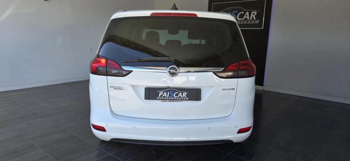 opel-zafira-2015-diesel-1598cc
