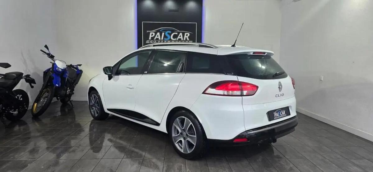renault-clio-sport-tourer-2015-diesel-1461cc