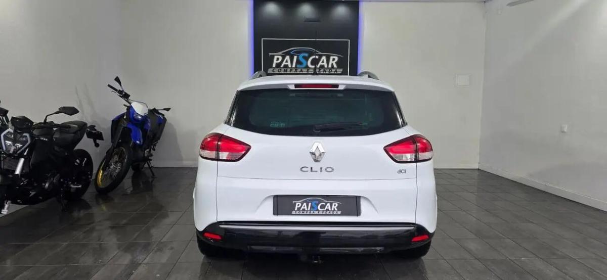 renault-clio-sport-tourer-2015-diesel-1461cc