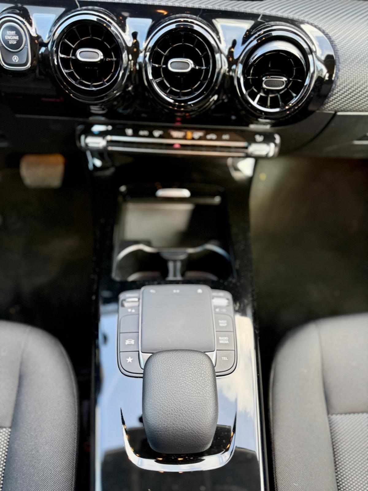 mercedes-benz-classe-a-a-180-d-1-5-2021-diesel-1461cc