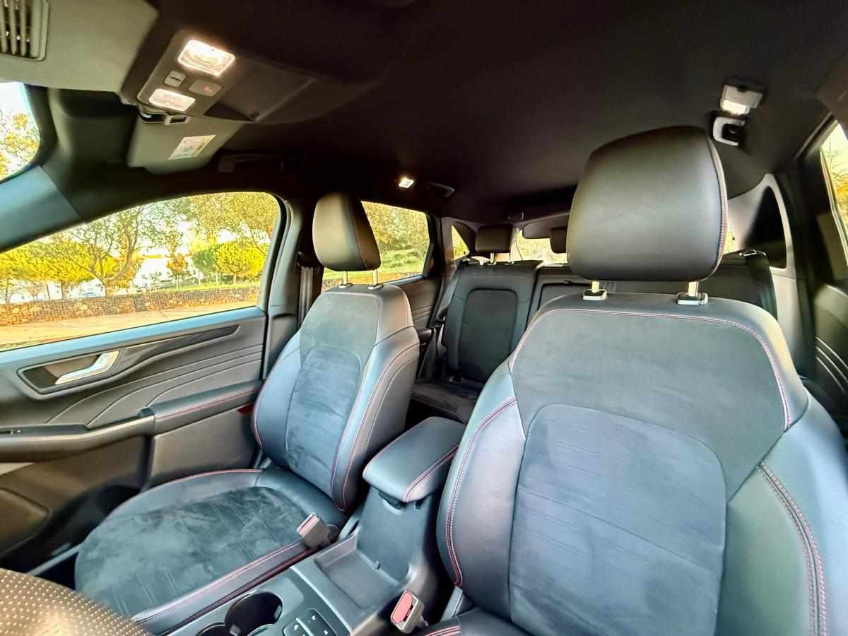ford-kuga-2022-hibrido-2488cc