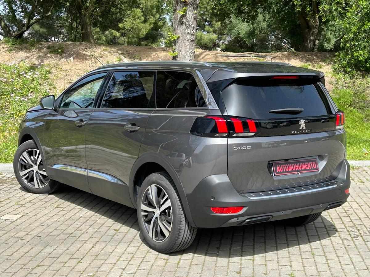 peugeot-5008-2023-diesel-1499cc