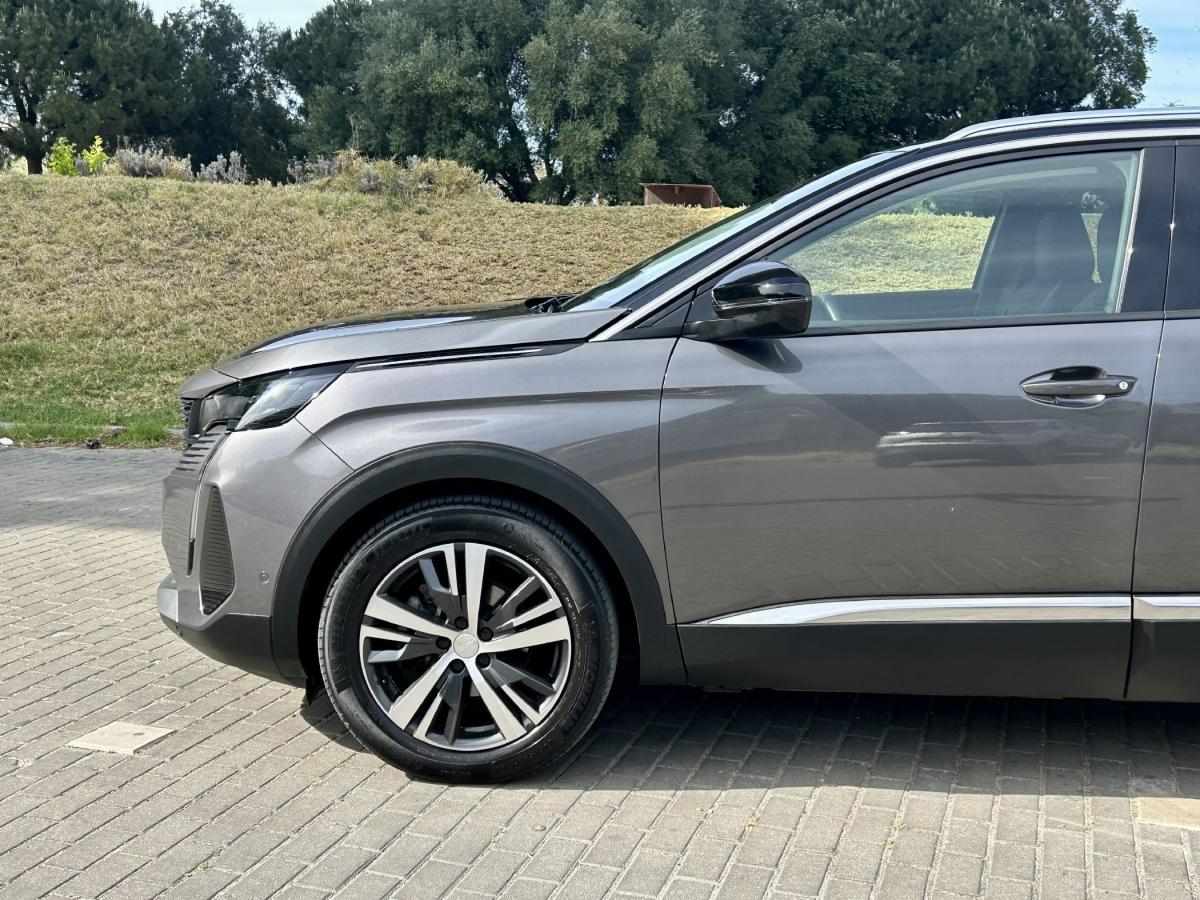 peugeot-5008-2023-diesel-1499cc