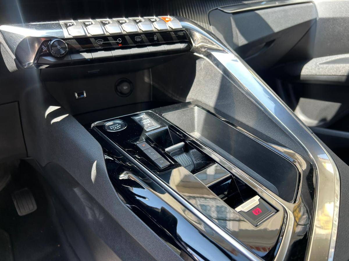 peugeot-5008-2023-diesel-1499cc