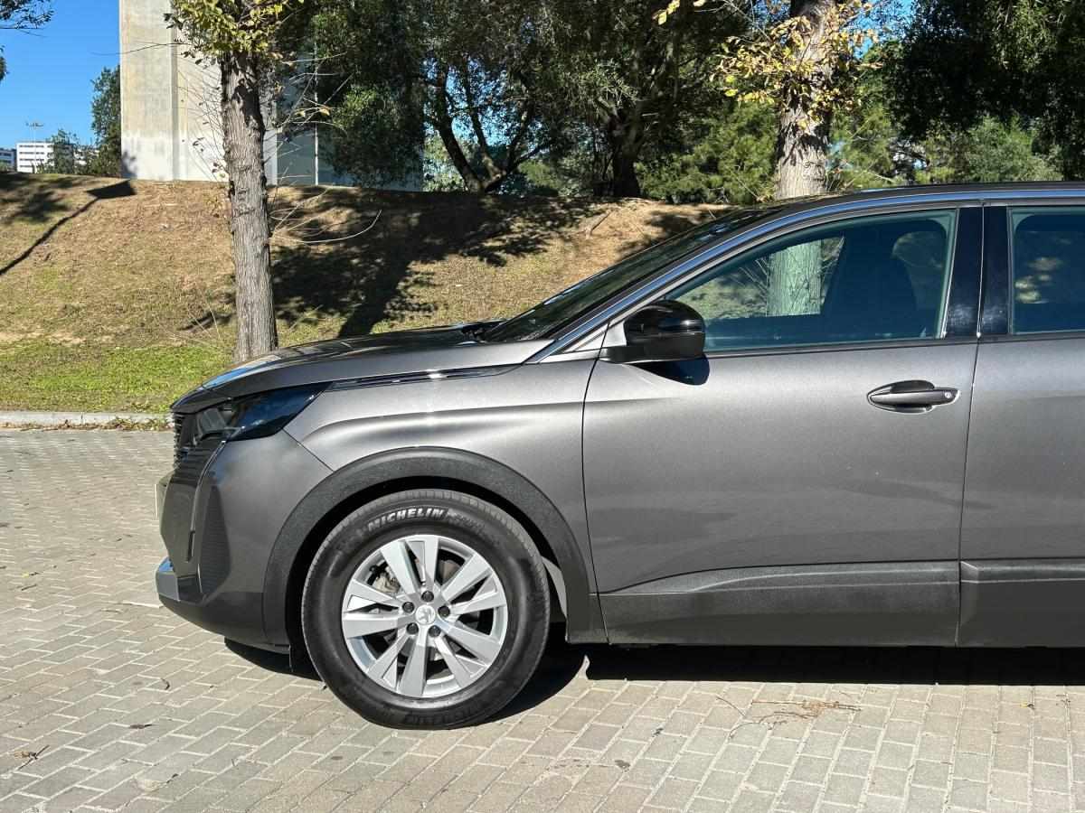 peugeot-5008-2023-diesel-1499cc