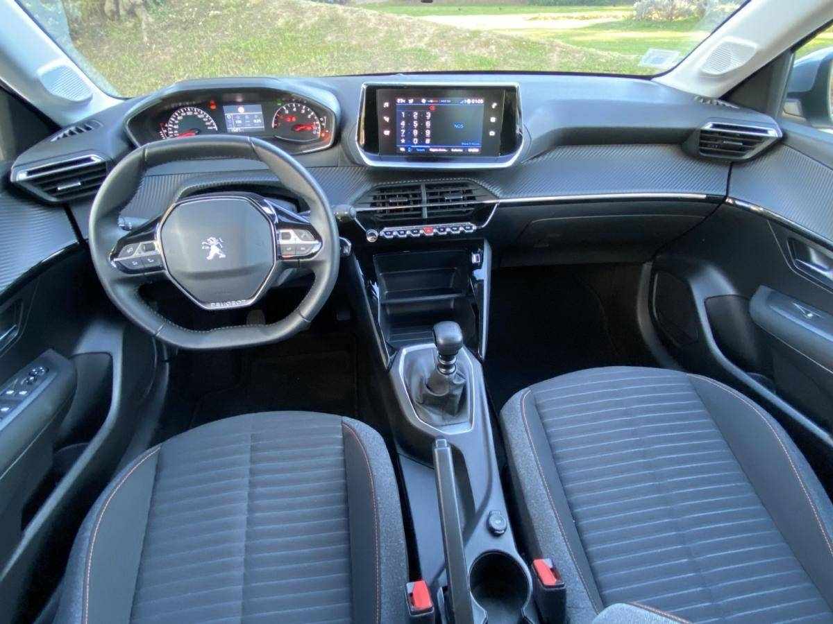 peugeot-208-2022-gasolina-1199cc