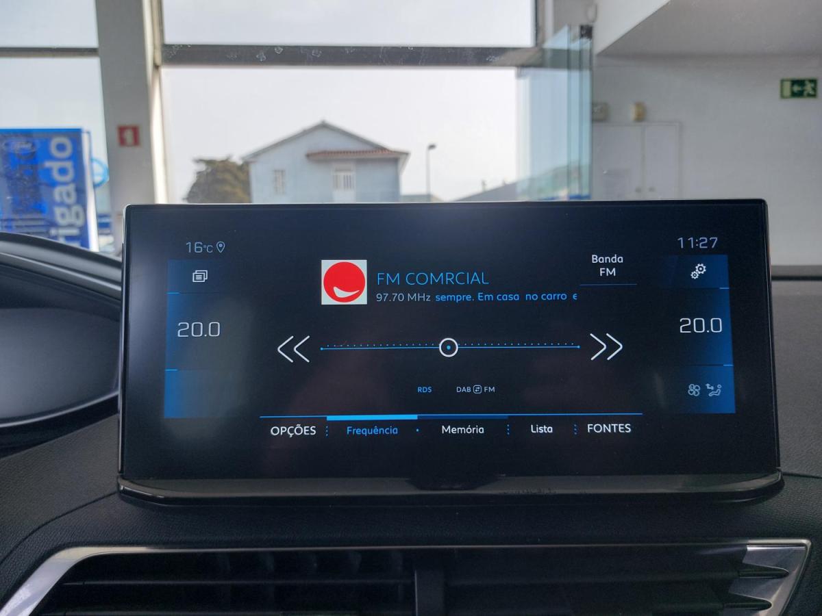 peugeot-3008-2022-diesel-1499cc