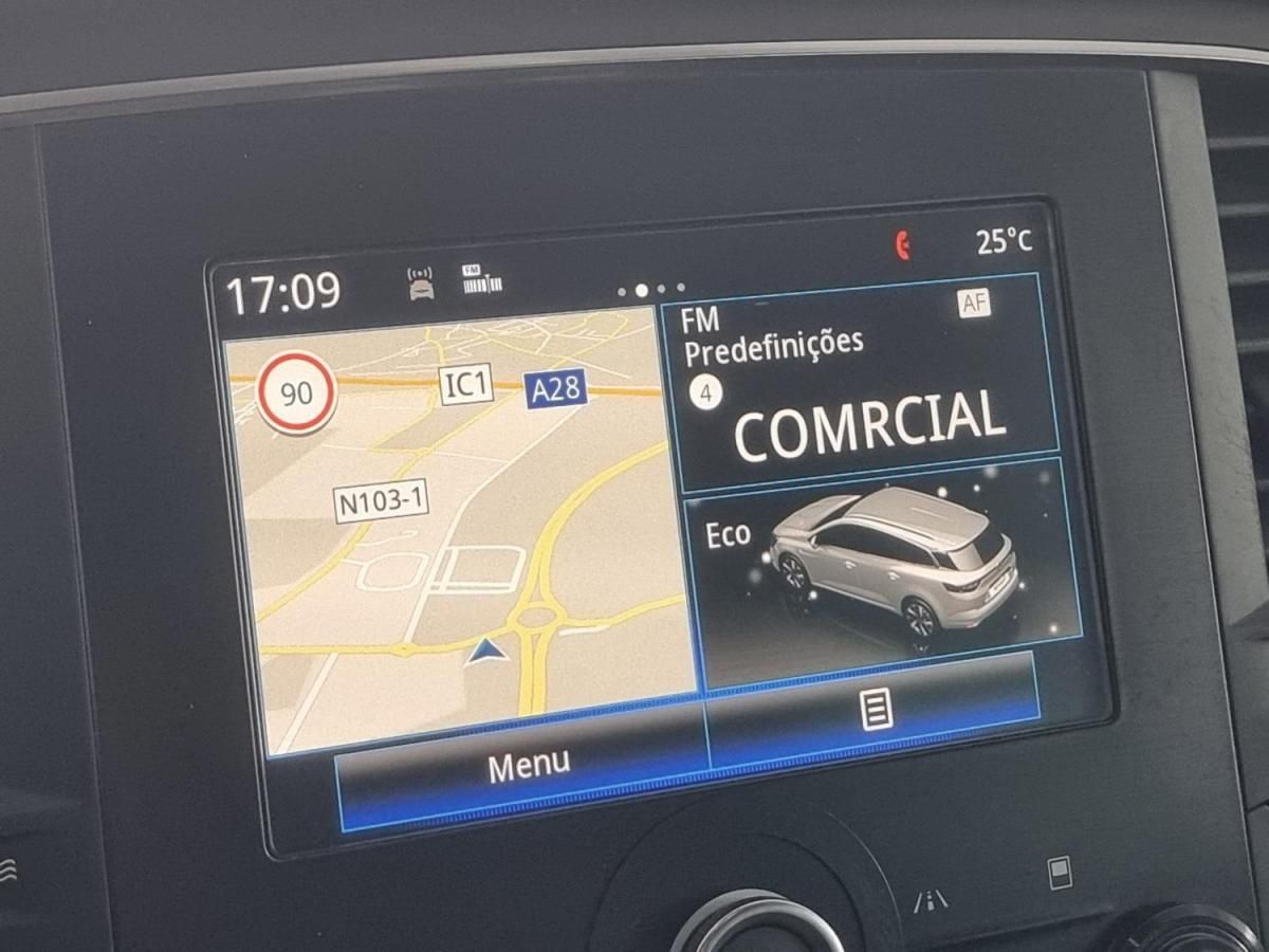 renault-megane-sport-tourer-2017-diesel-1461cc