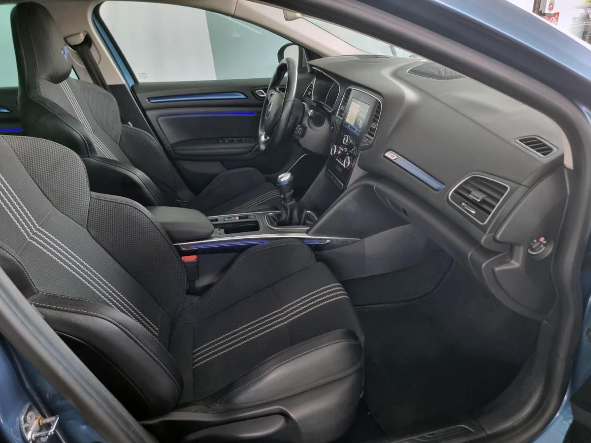 renault-megane-sport-tourer-2017-diesel-1461cc