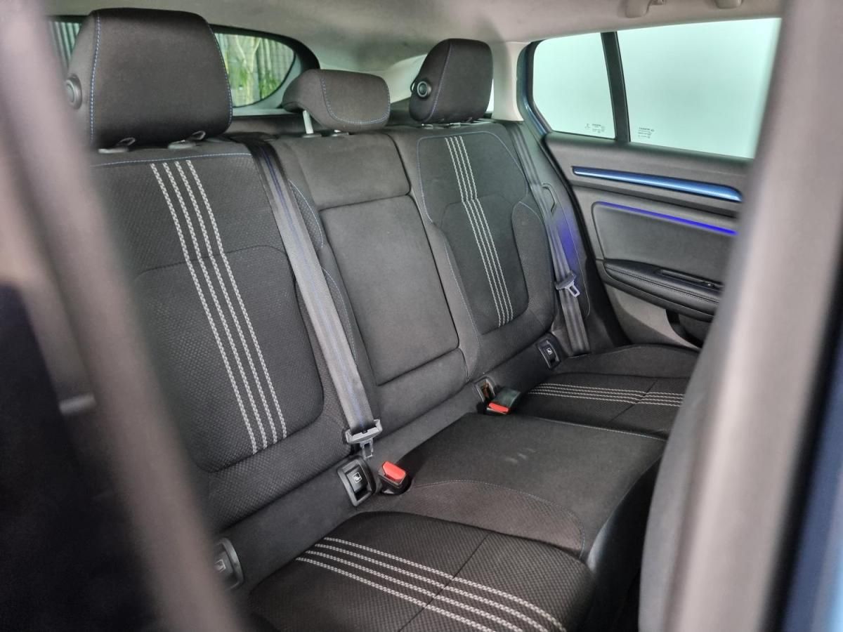 renault-megane-sport-tourer-2017-diesel-1461cc