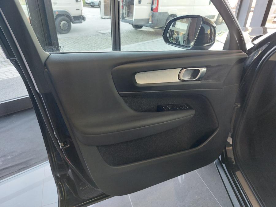 volvo-xc40-2021-hibrido-a-gasolina-1477cc