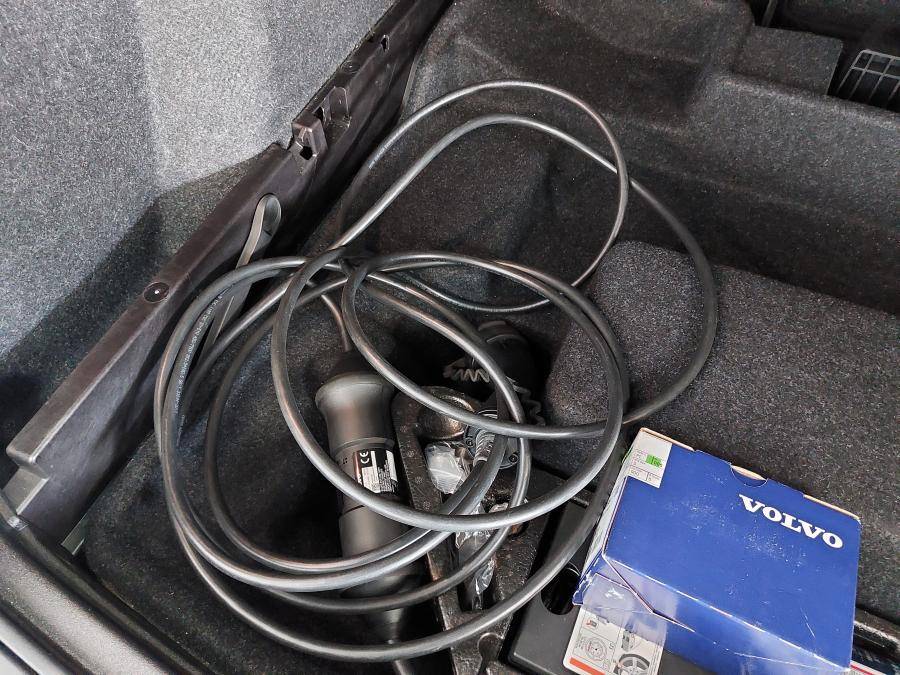 volvo-xc40-2021-hibrido-a-gasolina-1477cc