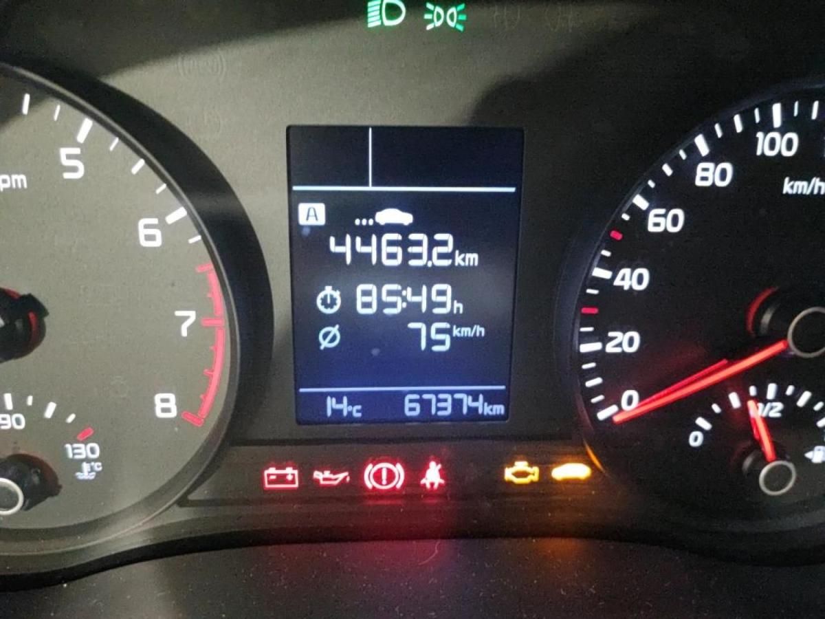 kia-stonic-2021-gasolina-1197cc